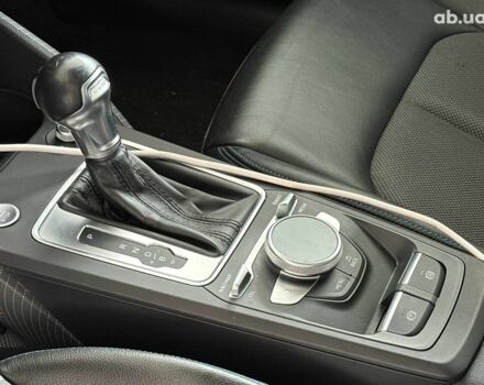 Белый Ауди Ку2, объемом двигателя 0 л и пробегом 60 тыс. км за 18490 $, фото 11 на Automoto.ua