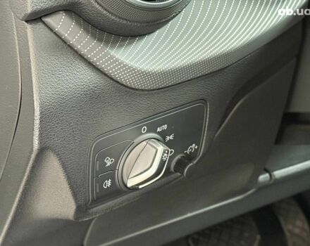 Белый Ауди Ку2, объемом двигателя 0 л и пробегом 60 тыс. км за 18490 $, фото 10 на Automoto.ua