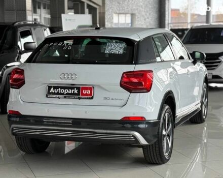 Белый Ауди Ку2, объемом двигателя 0 л и пробегом 60 тыс. км за 18490 $, фото 5 на Automoto.ua