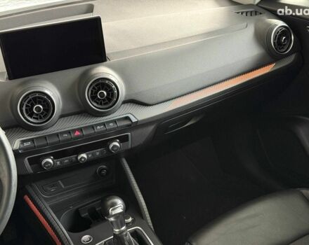 Белый Ауди Ку2, объемом двигателя 0 л и пробегом 60 тыс. км за 18490 $, фото 19 на Automoto.ua