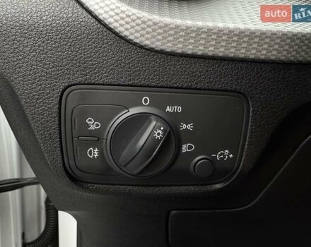 Білий Ауді Ку2, об'ємом двигуна 1.5 л та пробігом 14 тис. км за 28900 $, фото 17 на Automoto.ua