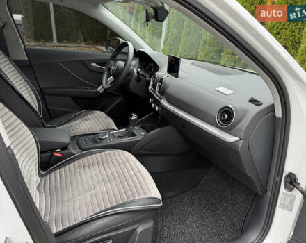 Белый Ауди Ку2, объемом двигателя 1.5 л и пробегом 19 тыс. км за 30900 $, фото 6 на Automoto.ua