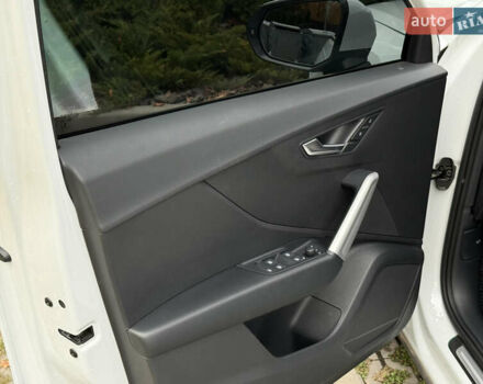 Белый Ауди Ку2, объемом двигателя 1.5 л и пробегом 19 тыс. км за 30900 $, фото 46 на Automoto.ua