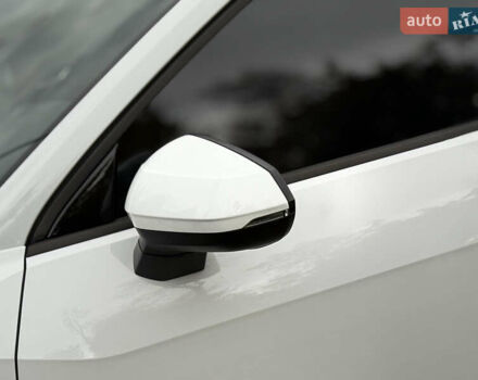 Белый Ауди Ку2, объемом двигателя 1.5 л и пробегом 19 тыс. км за 30900 $, фото 25 на Automoto.ua