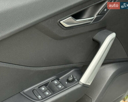 Белый Ауди Ку2, объемом двигателя 1.5 л и пробегом 19 тыс. км за 30900 $, фото 45 на Automoto.ua