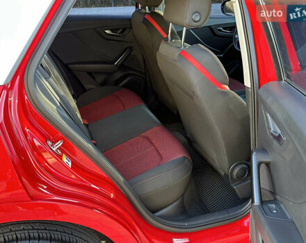 Красный Ауди Ку2, объемом двигателя 1.4 л и пробегом 60 тыс. км за 19999 $, фото 46 на Automoto.ua