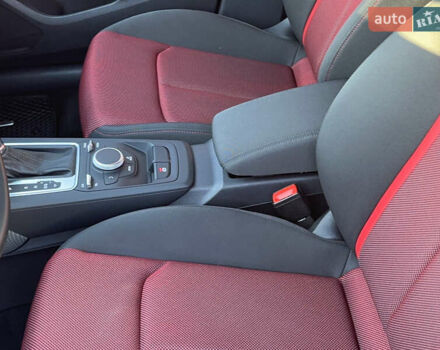 Ауді Ку2 2017 у Вінниці на Automoto.ua Червоний Ауді Ку2, об'ємом двигуна 1.4 л та пробігом 60 тис. км за 19999 $, фото 28 на Automoto.ua