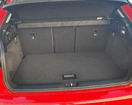 Червоний Ауді Ку2, об'ємом двигуна 0 л та пробігом 30 тис. км за 19000 $, фото 6 на Automoto.ua