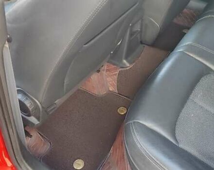 Червоний Ауді Ку2, об'ємом двигуна 0 л та пробігом 30 тис. км за 17500 $, фото 5 на Automoto.ua