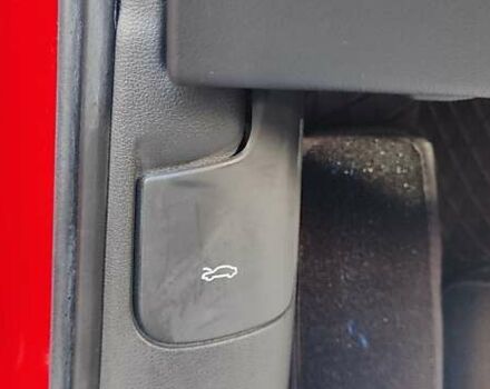 Червоний Ауді Ку2, об'ємом двигуна 0 л та пробігом 30 тис. км за 19000 $, фото 15 на Automoto.ua