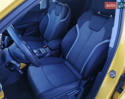 Жовтий Ауді Ку2, об'ємом двигуна 2 л та пробігом 87 тис. км за 21900 $, фото 12 на Automoto.ua