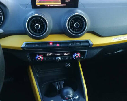 Жовтий Ауді Ку2, об'ємом двигуна 2 л та пробігом 87 тис. км за 21900 $, фото 16 на Automoto.ua