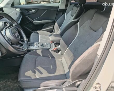 Сірий Ауді Ку2, об'ємом двигуна 2 л та пробігом 113 тис. км за 24990 $, фото 16 на Automoto.ua