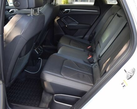 Білий Ауді Ку3, об'ємом двигуна 2 л та пробігом 7 тис. км за 43900 $, фото 4 на Automoto.ua