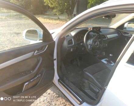 Білий Ауді Ку3, об'ємом двигуна 2 л та пробігом 250 тис. км за 10000 $, фото 6 на Automoto.ua