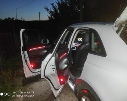 Білий Ауді Ку3, об'ємом двигуна 2 л та пробігом 250 тис. км за 10000 $, фото 12 на Automoto.ua