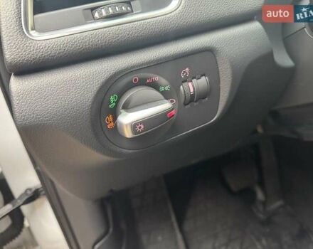 Ауди Ку3 2012 в Харькове на Automoto.ua Белый Ауди Ку3, объемом двигателя 1.98 л и пробегом 112 тыс. км за 15900 $, фото 15 на Automoto.ua