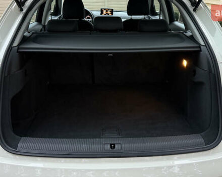 Білий Ауді Ку3, об'ємом двигуна 2 л та пробігом 205 тис. км за 16700 $, фото 24 на Automoto.ua