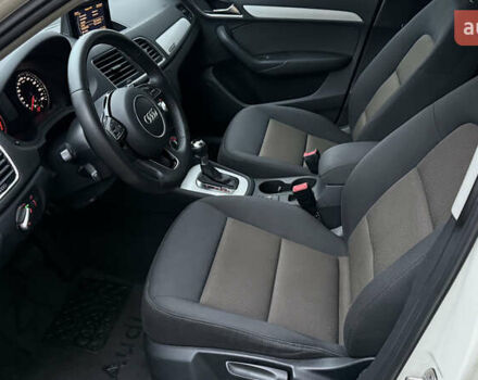 Білий Ауді Ку3, об'ємом двигуна 2 л та пробігом 205 тис. км за 16700 $, фото 17 на Automoto.ua