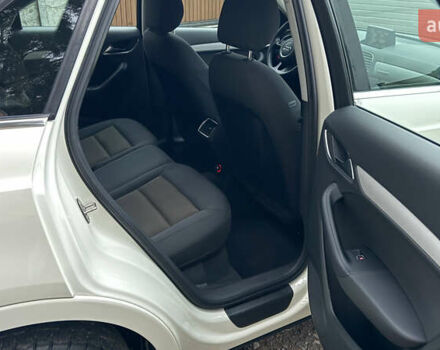 Білий Ауді Ку3, об'ємом двигуна 2 л та пробігом 205 тис. км за 16700 $, фото 31 на Automoto.ua