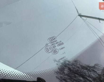 Білий Ауді Ку3, об'ємом двигуна 2 л та пробігом 205 тис. км за 16700 $, фото 14 на Automoto.ua