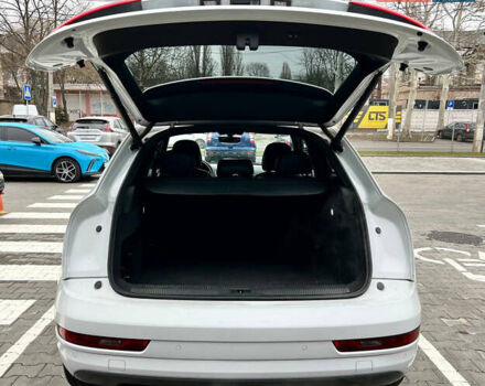 Белый Ауди Ку3, объемом двигателя 1.98 л и пробегом 123 тыс. км за 14000 $, фото 14 на Automoto.ua