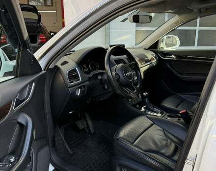 Белый Ауди Ку3, объемом двигателя 2 л и пробегом 208 тыс. км за 16000 $, фото 6 на Automoto.ua