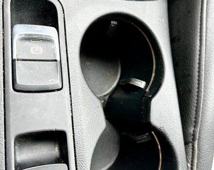 Белый Ауди Ку3, объемом двигателя 1.98 л и пробегом 123 тыс. км за 14000 $, фото 43 на Automoto.ua