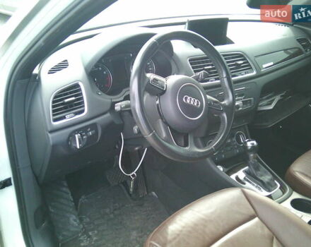 Белый Ауди Ку3, объемом двигателя 2 л и пробегом 184 тыс. км за 12500 $, фото 7 на Automoto.ua