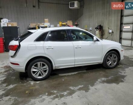 Белый Ауди Ку3, объемом двигателя 1.98 л и пробегом 31 тыс. км за 2000 $, фото 3 на Automoto.ua