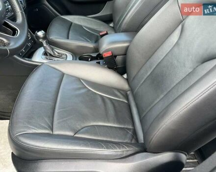 Білий Ауді Ку3, об'ємом двигуна 1.98 л та пробігом 112 тис. км за 17200 $, фото 16 на Automoto.ua