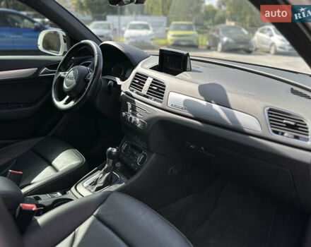 Білий Ауді Ку3, об'ємом двигуна 2 л та пробігом 108 тис. км за 15999 $, фото 38 на Automoto.ua