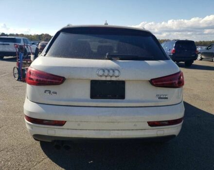 Белый Ауди Ку3, объемом двигателя 2 л и пробегом 72 тыс. км за 3000 $, фото 5 на Automoto.ua