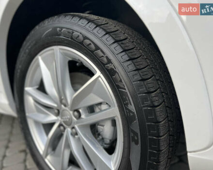 Белый Ауди Ку3, объемом двигателя 2 л и пробегом 208 тыс. км за 14700 $, фото 24 на Automoto.ua