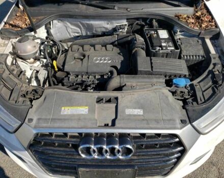 Белый Ауди Ку3, объемом двигателя 2 л и пробегом 72 тыс. км за 3000 $, фото 11 на Automoto.ua