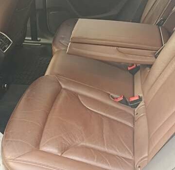 Білий Ауді Ку3, об'ємом двигуна 1.98 л та пробігом 108 тис. км за 16400 $, фото 15 на Automoto.ua