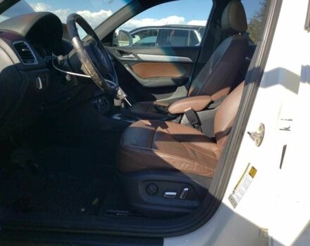 Белый Ауди Ку3, объемом двигателя 2 л и пробегом 72 тыс. км за 3000 $, фото 6 на Automoto.ua