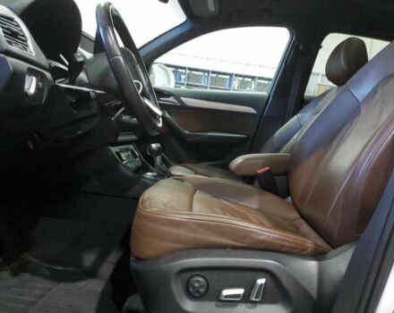 Білий Ауді Ку3, об'ємом двигуна 2 л та пробігом 30 тис. км за 2800 $, фото 6 на Automoto.ua