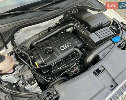 Белый Ауди Ку3, объемом двигателя 2 л и пробегом 208 тыс. км за 14700 $, фото 29 на Automoto.ua