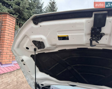 Белый Ауди Ку3, объемом двигателя 2 л и пробегом 80 тыс. км за 19990 $, фото 22 на Automoto.ua