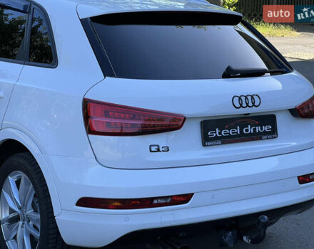 Белый Ауди Ку3, объемом двигателя 1.98 л и пробегом 107 тыс. км за 22200 $, фото 4 на Automoto.ua