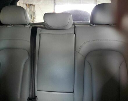 Белый Ауди Ку3, объемом двигателя 2 л и пробегом 44 тыс. км за 3500 $, фото 9 на Automoto.ua