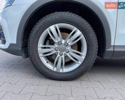 Белый Ауди Ку3, объемом двигателя 2 л и пробегом 120 тыс. км за 29000 $, фото 10 на Automoto.ua