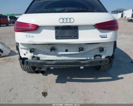 Белый Ауди Ку3, объемом двигателя 2 л и пробегом 138 тыс. км за 4500 $, фото 5 на Automoto.ua