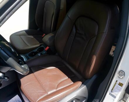 Белый Ауди Ку3, объемом двигателя 2 л и пробегом 44 тыс. км за 5400 $, фото 9 на Automoto.ua