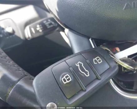 Белый Ауди Ку3, объемом двигателя 2 л и пробегом 138 тыс. км за 4500 $, фото 10 на Automoto.ua