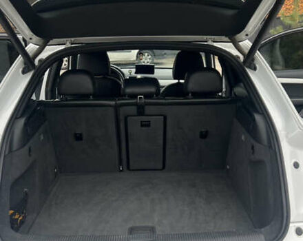 Білий Ауді Ку3, об'ємом двигуна 1.98 л та пробігом 208 тис. км за 19900 $, фото 18 на Automoto.ua