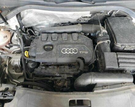 Белый Ауди Ку3, объемом двигателя 2 л и пробегом 44 тыс. км за 3500 $, фото 11 на Automoto.ua