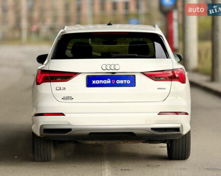 Белый Ауди Ку3, объемом двигателя 2 л и пробегом 124 тыс. км за 24500 $, фото 5 на Automoto.ua