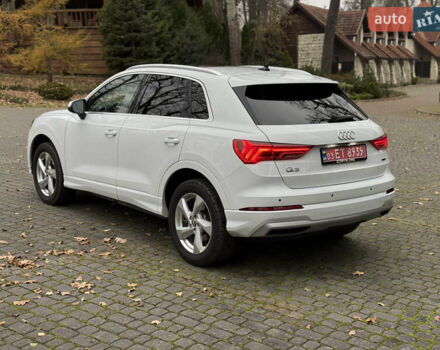 Білий Ауді Ку3, об'ємом двигуна 2 л та пробігом 83 тис. км за 23850 $, фото 4 на Automoto.ua